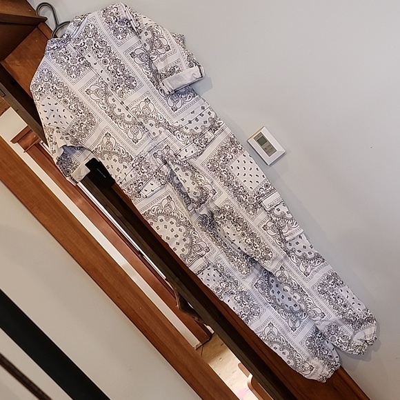 American Bazi Bandana Jumpsuit - Picture 3 of 9